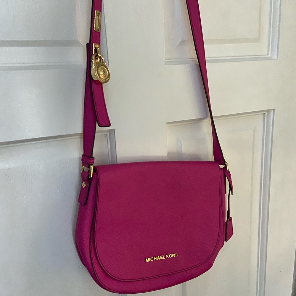 Michael Kors pink large crossbody purse NEW